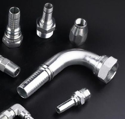 Fabbricazione su misura di 90 o 45 gradi Femminile Metrica 24 gradi Conu O-Ring L. T. Fitture per tubi idraulici