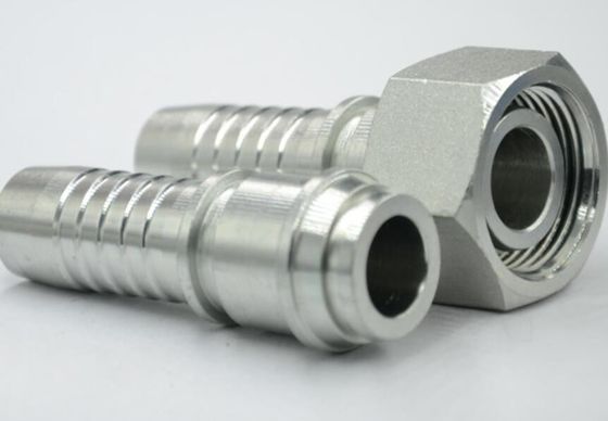 Collegamento a foglio galvanizzato femminile con anello O a cono a 24 gradi Fittings di tubo retto di tipo pesante 1/4 &quot;Fittings idraulici